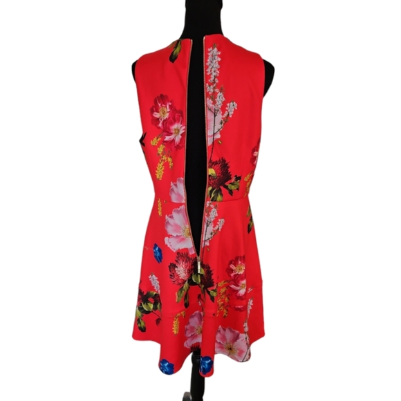 TED BAKER London Red Sleeveless Floral V- Neck Fit & Flare Dress Size 4 - Picture 4 of 10